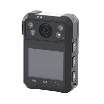 Body Camera Portátil / Grabación a 1920 × 1080p / Pantalla Frontal 1.77″ TFT / Conexión Remota 4G / WiFi / GPS / Fotos de Hasta 40 Megapixel / IP68 / H.265 / 128 GB de Almacenamiento / Microfono Integrado
