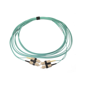 Jumper de Fibra Óptica Multimodo 50/125 OM3 XGLO, SC-SC Duplex, OFNR, Color Aqua, 5 Metros (16.40 Pies)