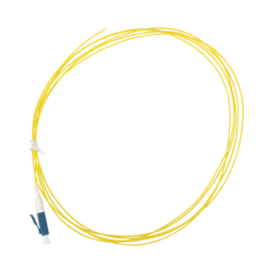 Pigtail de Fibra Óptica Monomodo LC/UPC, Simplex de 2 Metros (6.56 Pies)