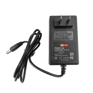 9 Vcc / 3 A / Fuente de poder / Voltaje de Entrada de 100-240 Vca / Para Usos Múltiples / Video Vigilancia, Acceso, Asistencia, Alarmas, Etc.