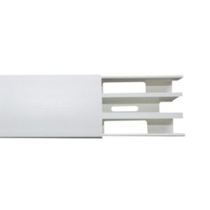Canaleta con troquel con tapa color blanco, de PVC auto extinguible, 40 x 62 x tramo 2m. (6301-01250)