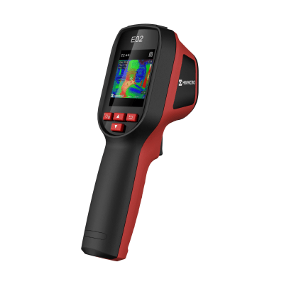 E02 – Cámara Termográfica Portátil / SuperIR 240 x 240 / Rango de -20°C a 400°C / Pantalla LCD 2.4″ / Fusión Térmica-Visible / Memoria 4GB (30,000 imágenes) / Batería 8h