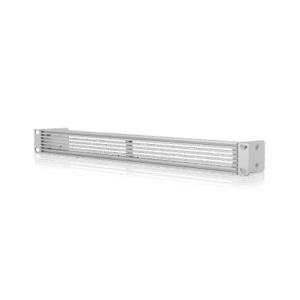 UACC Rack Mount Panel Vented 1U – Panel Ventilado de 1U para Rack, Ideal para Cubrir Espacios No Utilizados y Mantener un Aspecto Limpio y Ordenado